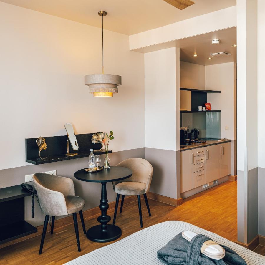 Aparthotel Townhouse 4*